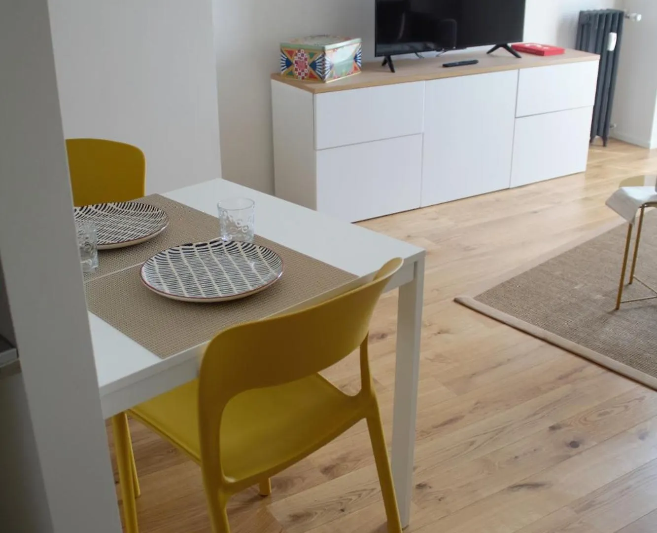 La Milanese, Appartamento Moderno Con Balcone - Metro Isola A 2 Min 公寓