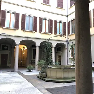 Apartment Youhosty - Del Lauro 6, Milan